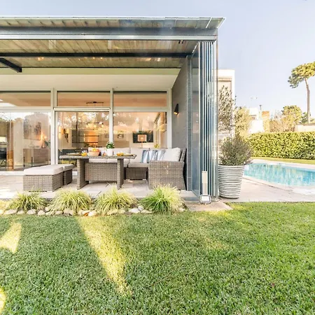 Silenas Villa Aroeira (Setubal)